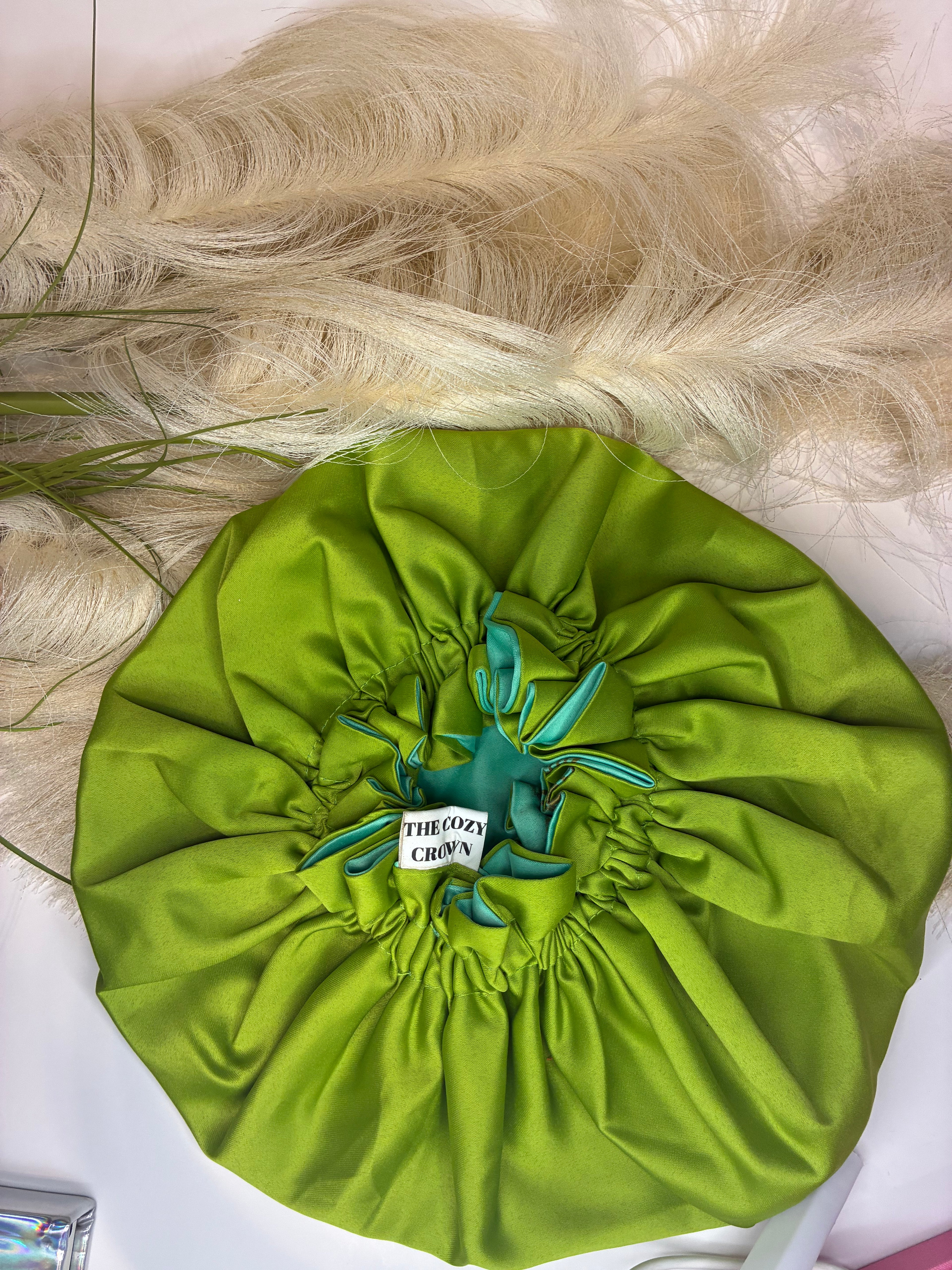 Green Infant/Baby Bonnet